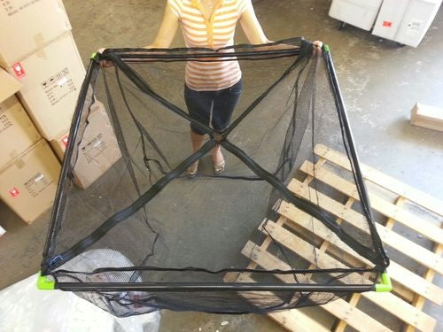 Floating Cage / Isolation